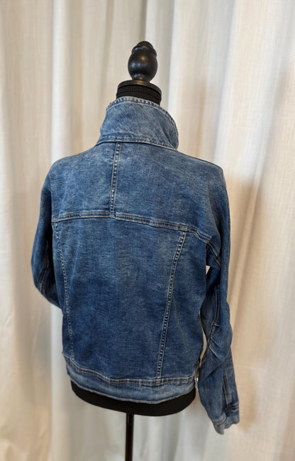 Vintage Denim Jacket M DEMOCRACY – Medium-Dark Wash Women's Jean Jacket – Forever in Blue Jeans Inspo Closet