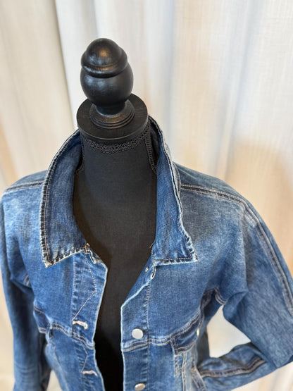 Vintage Denim Jacket M DEMOCRACY – Medium-Dark Wash Women's Jean Jacket – Forever in Blue Jeans Inspo Closet