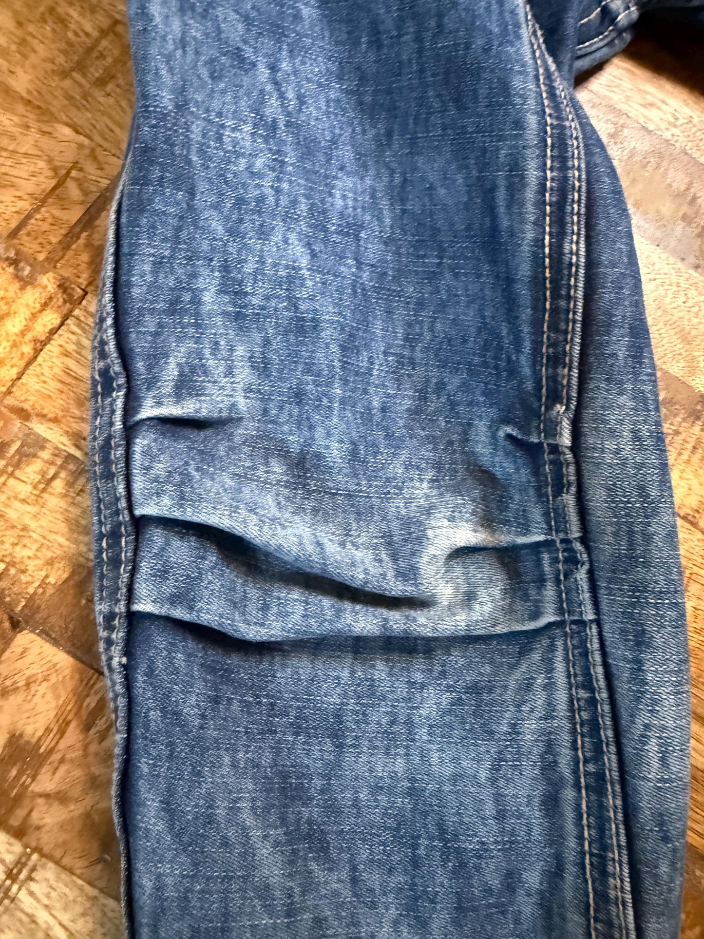 Vintage Denim Jacket M DEMOCRACY – Medium-Dark Wash Women's Jean Jacket – Forever in Blue Jeans Inspo Closet