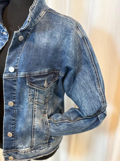 Vintage Denim Jacket M DEMOCRACY – Medium-Dark Wash Women's Jean Jacket – Forever in Blue Jeans Inspo Closet